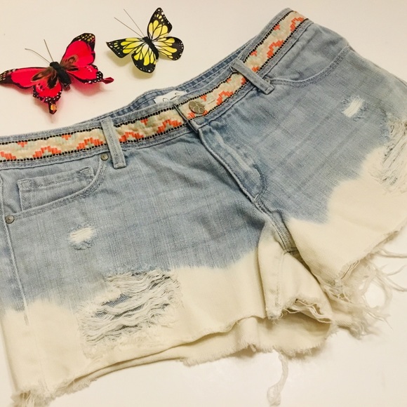 ✅ Jessica Simpson Bleached Distressed Denim Shorts - Picture 4 of 8